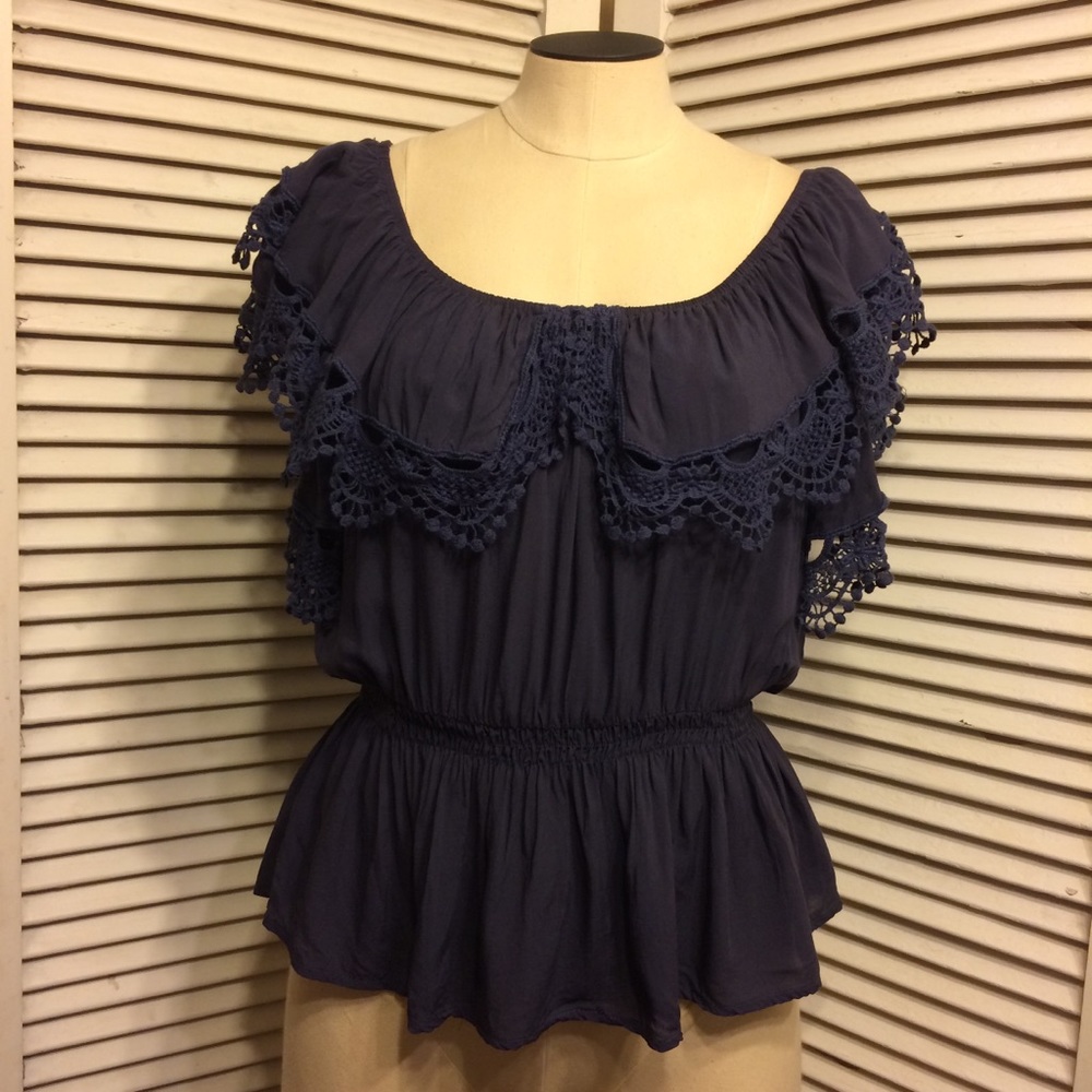 $17/2+ Cecico Bohemian Lace Top Navy Purple S